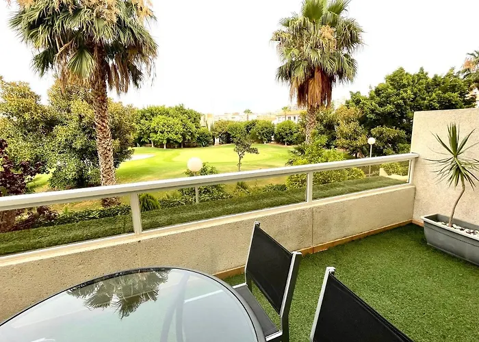 Apartament Large Relaxed Terrace, Golf Views *