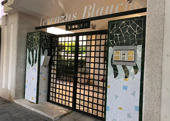 Large Relaxed Terrace, Golf Views * Alicante